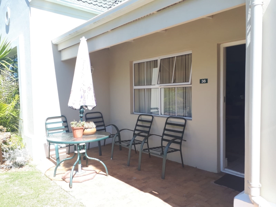 2 Bedroom Property for Sale in Van Riebeeckshof Western Cape